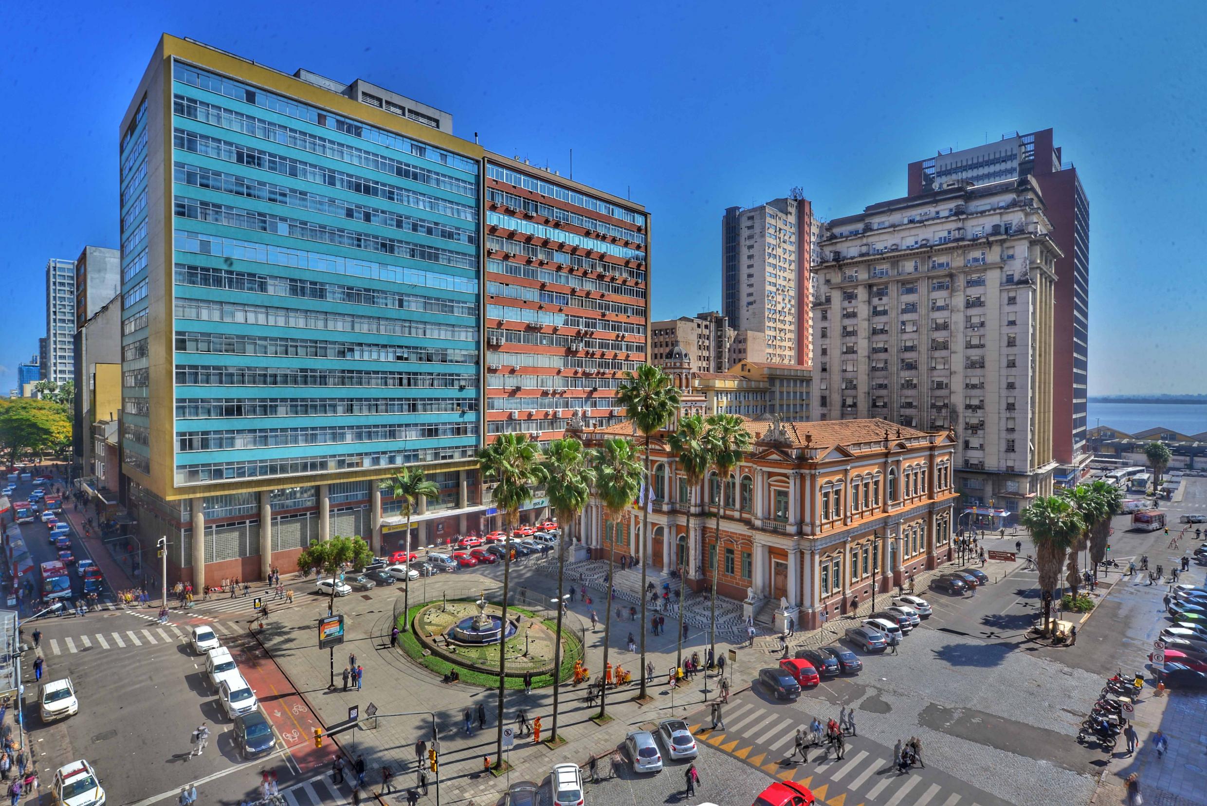 Centro+